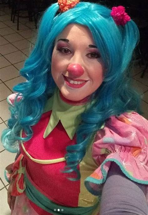 Pin By Christopher Young On Clowns Cute Clown Female Clown Clown Images