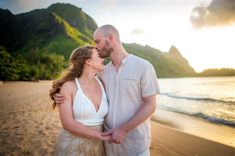 Everlasting Moments Wedding Package Beach Weddings In Hawaii