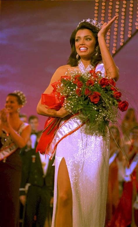Chelsi Smith Miss Universe 1995