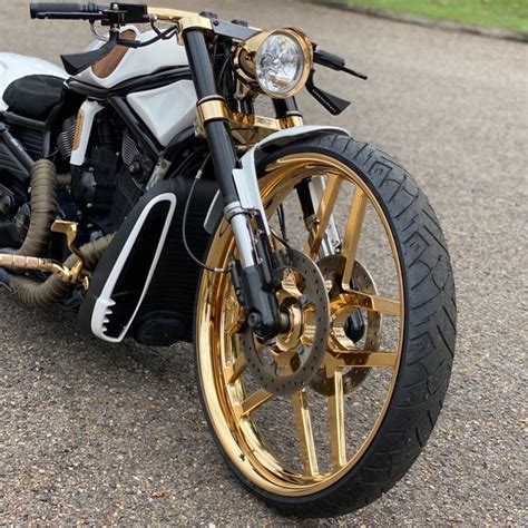 Harley Davidson Custom Vrod Gold By Curran Customs