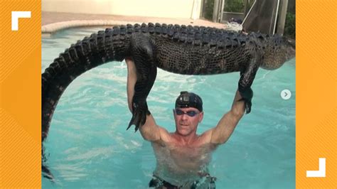 Florida Man Pulls 9 Foot Gator From Pool With His Bare Hands