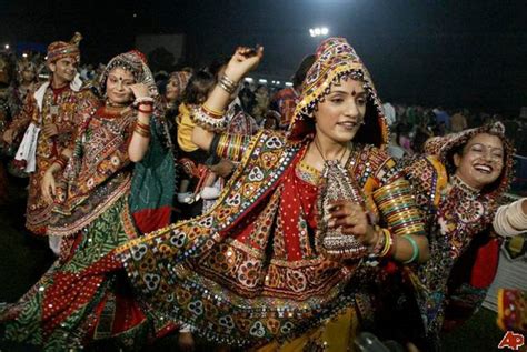 Indian Festival Navratri Nights Of Devotion Music Dance Extravaganza Hubpages