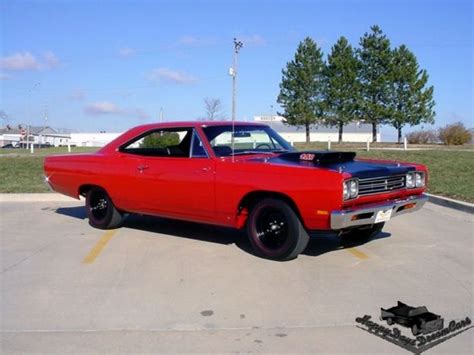 1969 Plymouth Road Runner 440 6 Pack