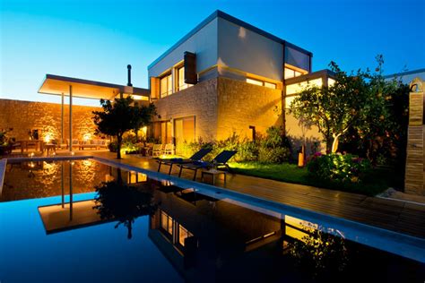 Bergamot | Enclosed Luxury Garden Villa | Exceptional Villas