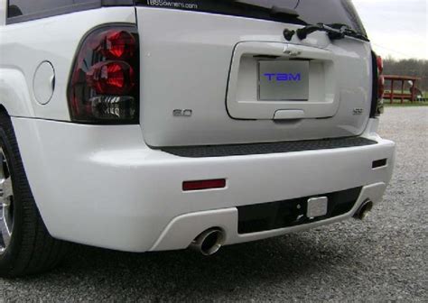 Sell 06 07 08 09 Chevy Trailblazer Ss Dual Round Exhaust Rear Lower