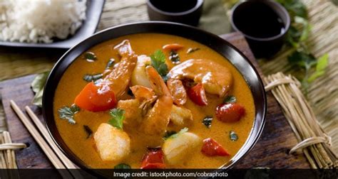 Assamese Fish Curry Recipe By Mrs Mira Bordoloi Ndtv Food