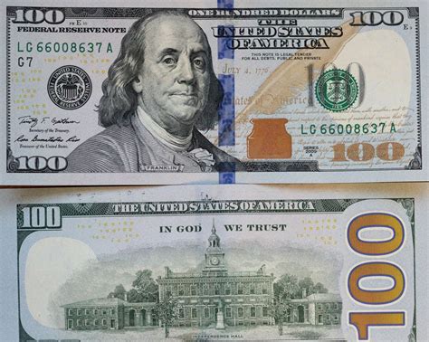 The new vs. the old American 100 dollar bill | 100 dollar bill, Fake dollar bill, Dollar bill