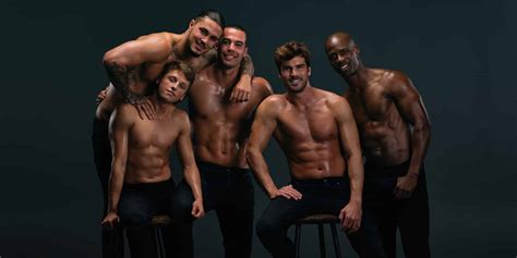 We created a list of toys that are sure to keep any boy entertained and even teach him a thing or two as well! Toy Boy, la recensione della serie Netflix - Cinematographe.it
