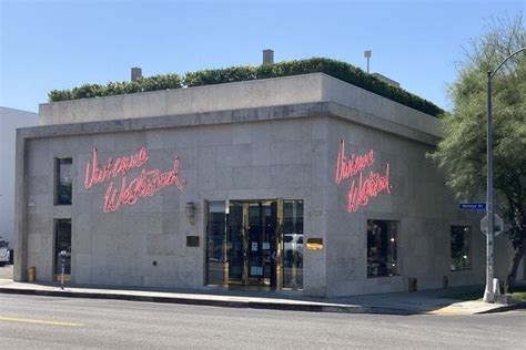 Melrose Avenue Is One Of The Best Places To Shop In Los Angeles