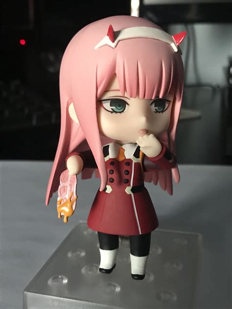 Nendoroid Zero Two Photo Review —