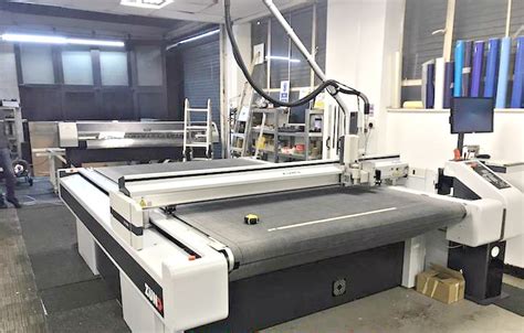 Used Zund G3 L 2500 Cutter Router