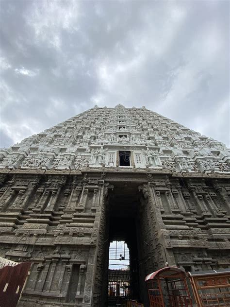 The Famous Arunachalam Temple Towers Tamilnadu Stock Photo Image Of