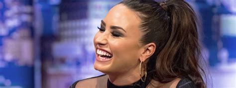 Demi Lovato Laughing Tumblr