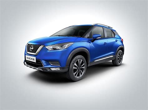 日産・キックス, nissan kikkusu) is a subcompact crossover suv produced by nissan since 2016. Nissan Kicks 1.3 Turbo Petrol MT & CVT Launched | Diesel ...