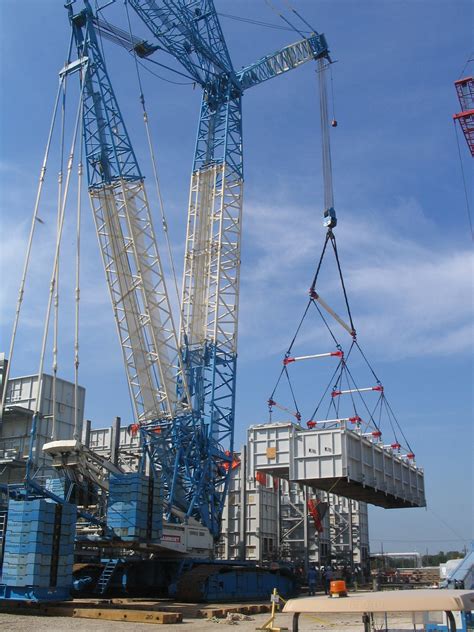 editorial highlights safety training companys crane operator rigger
