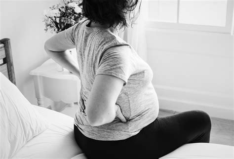 Dolor De Regla En El Embarazo Tercer Trimestre - El dolor de espalda en el embarazo | Fisiofine