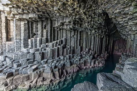 10 Amazing Caves For Your World Travel Bucket List