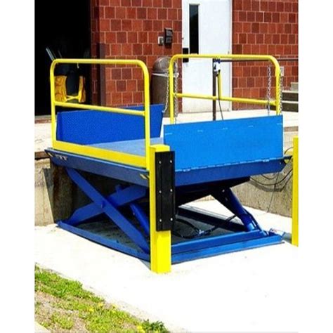 Stainless Steel Hydraulic Scissor Loading Dock Lift For Industrial Use