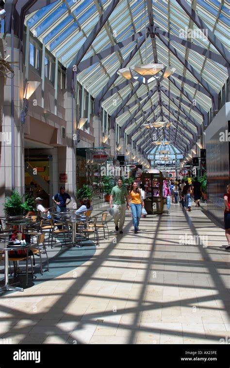 Courtyard Of Mall Boston Massachusetts Stock Photo Alamy