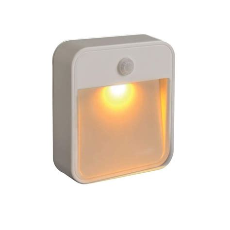 Sc01 Plug In Led Night Light Lamp With Dusk To Dawn Sensor For Hallway