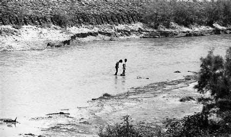 37 Historic Photos Of The Santa Cruz River Through Tucson History
