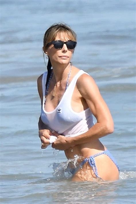 Jennifer Flavin Sophia Sistine Scarlett Stallone Enjoy A Day On The Beach