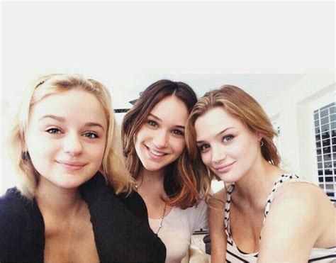 The Most Beautiful Sisters Joey King Kissing Booth Hunter King
