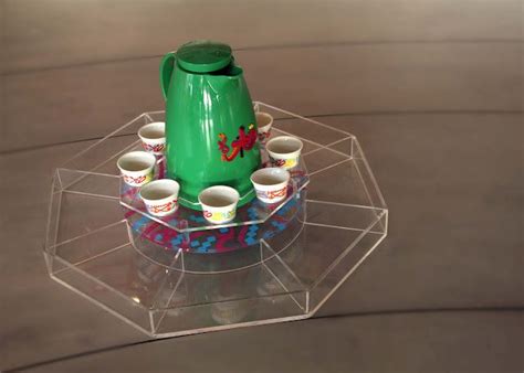 Arabic coffee is a general term that refers to the way coffee is prepared in many arabic countries throughout the middle east. Pin on Arabic Culture