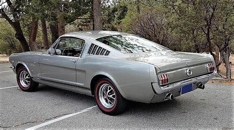 Pick Of The Day 1965 Ford Mustang Gt Fastback With Style Performance