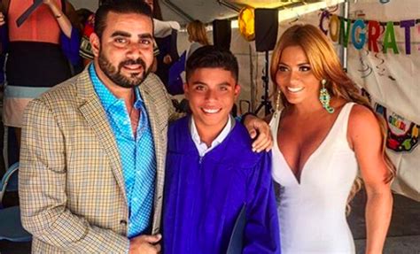Maripily Rivera Orgullosa En La Graduación De Su Hijo La Opinión