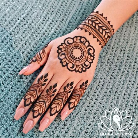 Pin By Alexandra Huff On Heena Design Pretty Henna Designs Basic Mehndi Designs Henna