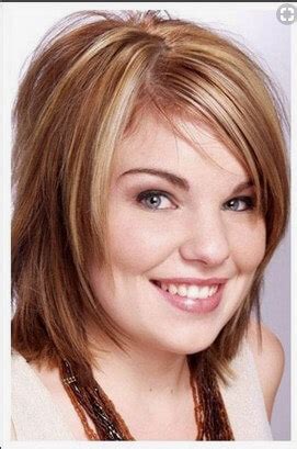 It extends the length of your face. 70 Cute Short Hairstyles for Round Faces with Double Chin ...
