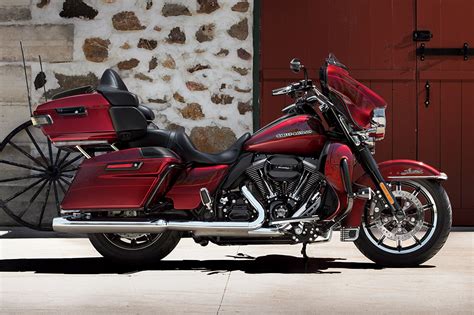 Fully loaded 2017 Harley-Davidson® Ultra Limited Low