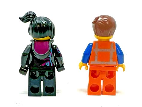 Lego Movie Emmet And Lucy Wyldstyle Minifigures Set Of 2 Minifigs [brand New] 673419237215 Ebay