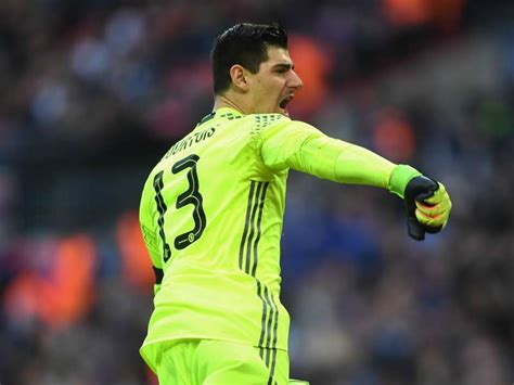 Transfer News Thibaut Courtois Hopes Chelsea Reward Him With New