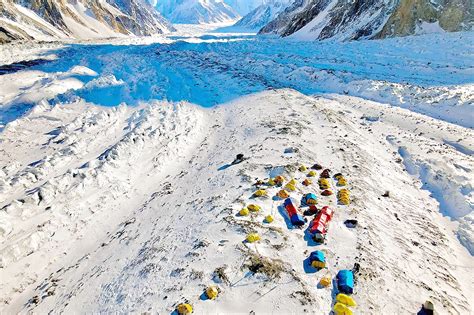 Nepal climbers make history with K2 summit | Borneo Post Online
