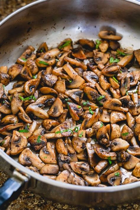 How To Saute Mushrooms Busy Cooks Recipe Sauteed Mushrooms