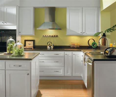Shaker style cabinet doors are a type of recessed panel cabinet doors, characterized by a simple raised frame design. Alpine White Shaker Style Kitchen Cabinets - Homecrest