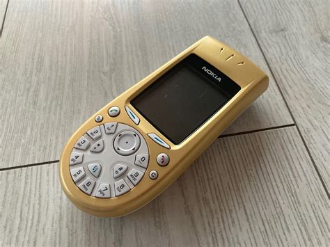 Купить Уникальная оригинальная коллекция прототипов Nokia 3650 отзывы