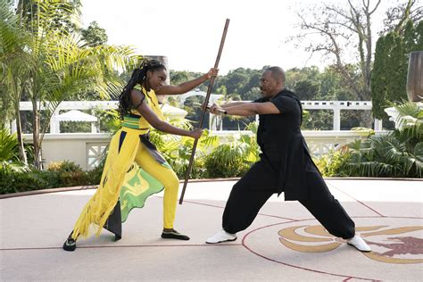 Der prinz aus zamunda hochzeitskleid. Der Prinz aus Zamunda 2 | Film-Rezensionen.de