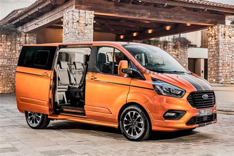 Ford Tourneo Custom Images 2 Of 29