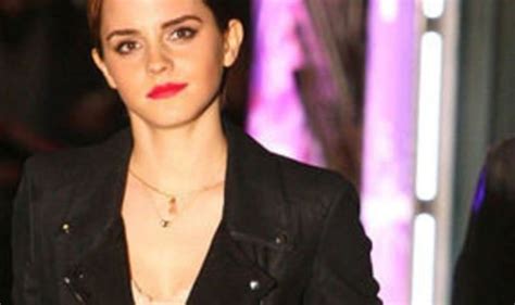 Harry Potter’s Pal Emma Watson Casts Her Spell On The Catwalk Celebrity News Showbiz And Tv