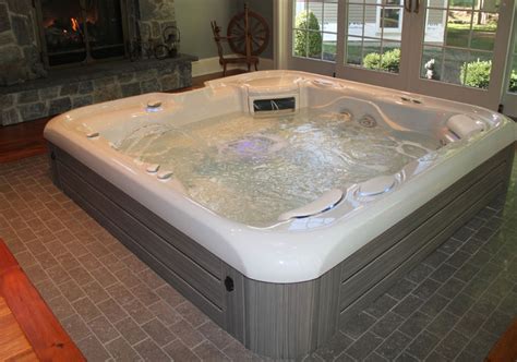 Shop wayfair for the best indoor jacuzzi tub. Indoor Pool and Hot Tub Ideas: Swim With Style At Home ...