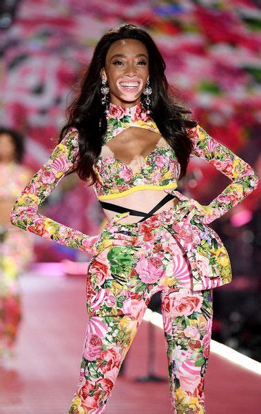 Winnie Harlow Photostream Victoria Secret Fashion Show Winnie Harlow