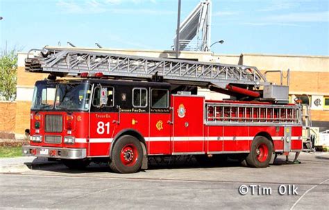 Truck 81 Chicago Fire Chicago Fire Department Fire Trucks Pictures
