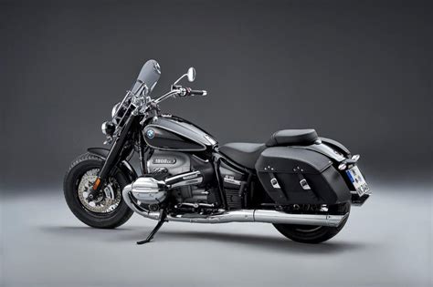 2021 Bmw R 18 Classic Model Overview Roberts Adventure