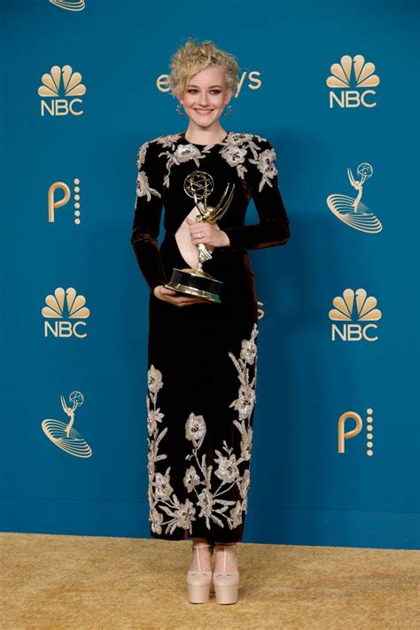 Julia Garner Emmy Awards 2022 Red Carpet • Celebmafia