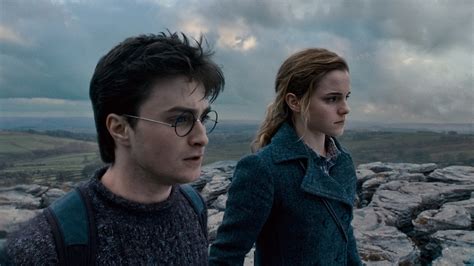 Hallows, harry potter és a halál ereklyéi 1. Harry Potter and the Deathly Hallows - Part 1 (Movie ...