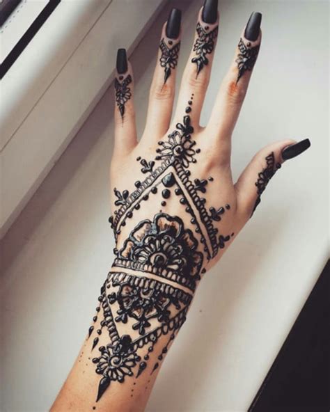99 Beautiful Henna Tattoo Ideas For Girls To Try At Least Once
