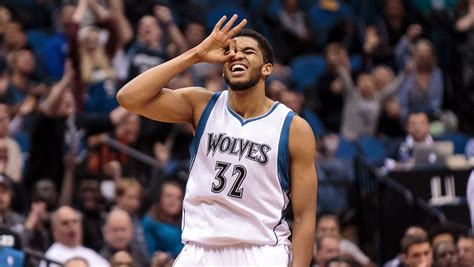 Karl Anthony Towns Named Unanimous 2015 2016 Nba Rookie Of The Year